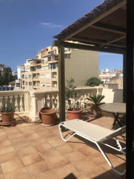 Palma de Mallorca Mallorca Penthouse in Palma mit Bergblick zu verkaufen Wohnung kaufen