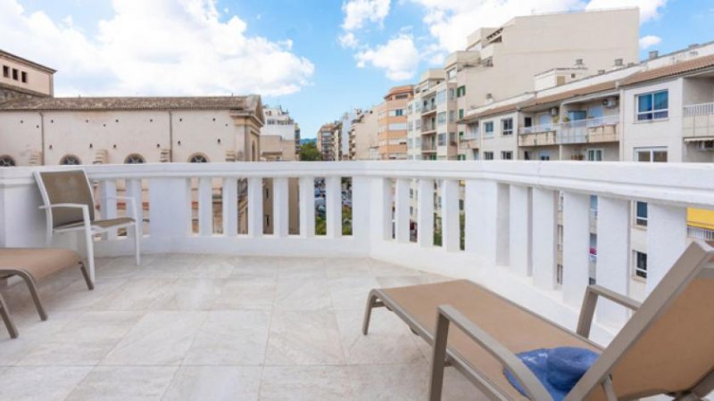 Palma Mallorca Penthouse in aufstrebendem Viertel in Palma, Strandnähe zu verkaufen Wohnung kaufen