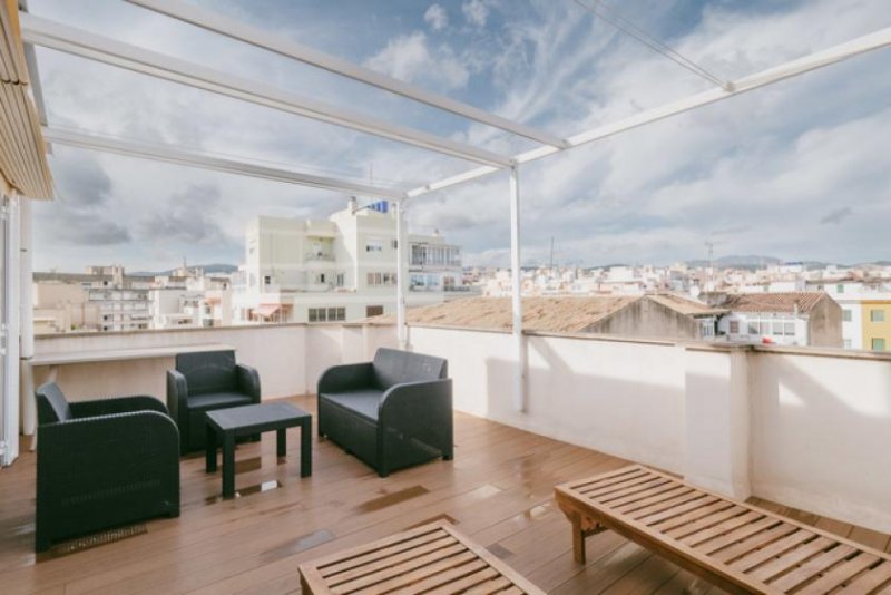 Palma de Mallorca Mallorca neu renoviertes Penthouse in guter Lage von Palma mit wunderbarer großzügiger Terrasse Wohnung kaufen