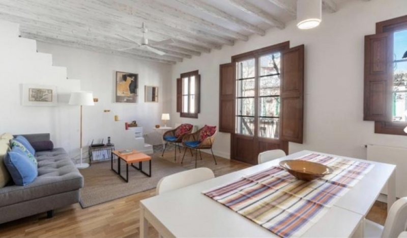 Palma de Mallorca ***Dachgeschosswohnung mit Terasse im Herzen von Santa Catalina*** Wohnung kaufen