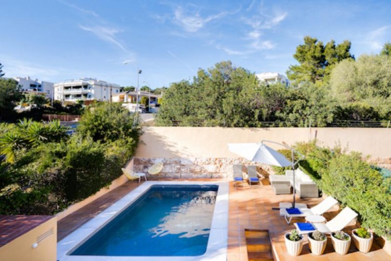 Palma de Mallorca ***Große Villa mit Swimming Pool und Ferienvermietungslizenz Palma de Mallorca*** Haus kaufen