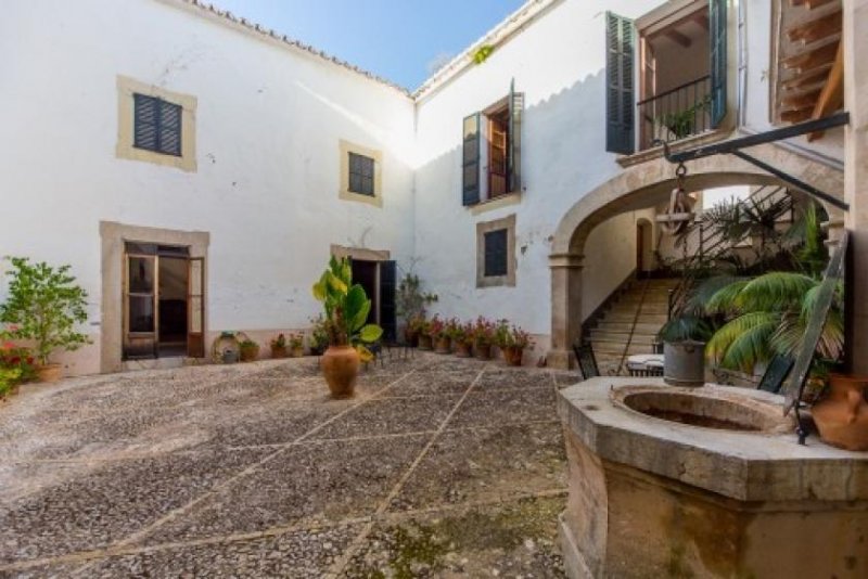 Marratxí / sa Cabaneta Riesige historische Finca mit ca. 4.000 bebauter Fläche und 1.200.000 m² Land in der Nähe von Palma Haus kaufen