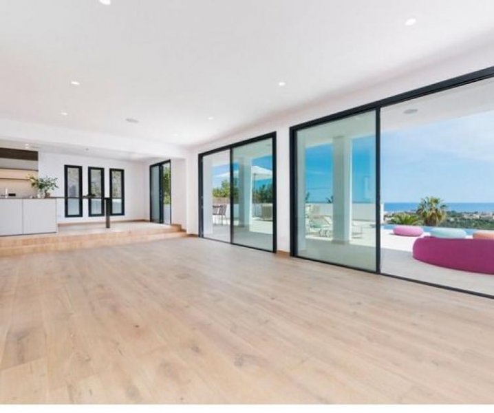 Bendinat modernisierte Villa mit fantastischen 180° Meerblick Haus kaufen