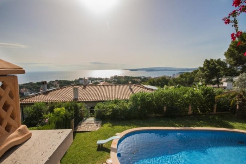 Calvià / Portals Nous Mallorca Phantastische Villa mit Pool und Meerblick im mondänen Südwesten zu verkaufen Haus kaufen