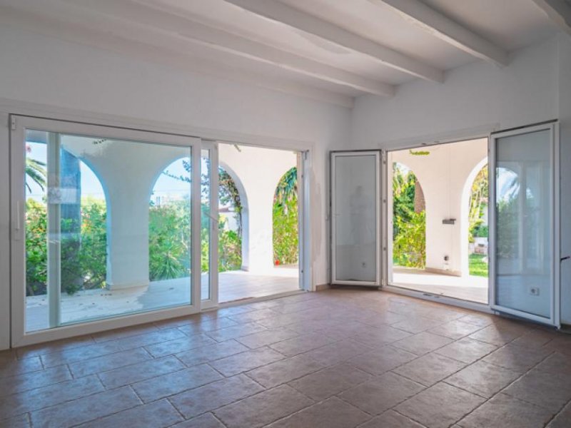 Palmanova / Palmanova Mallorca, großzügige Villa in Palmanova zu verkaufen Haus kaufen