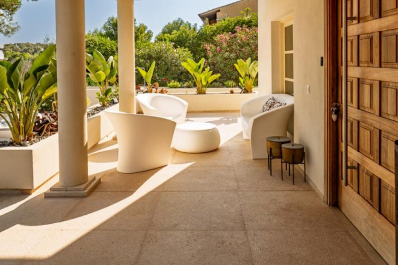 Costa De La Calma Neuwertige, exclusive Villa in bester Gegend Mallorcas Haus kaufen