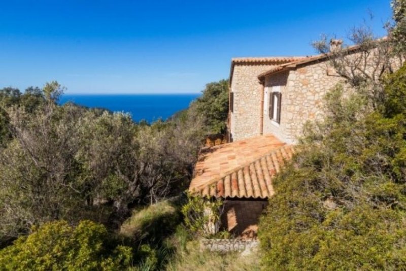 Estellencs Mallorca klassische Finca mit Meerblick und absoluter Ruhe in den Bergen von Estellencs Haus kaufen