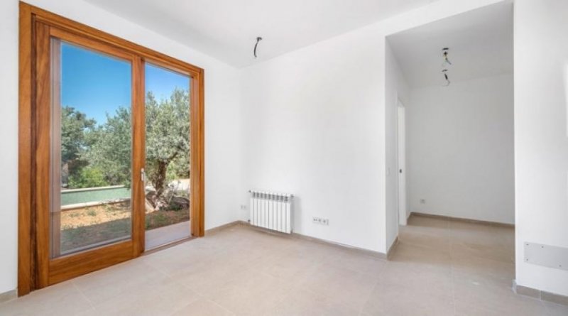 Estellencs Neubau im Tramuntanagebirge, in der Nähe einer Badebucht auf Mallorca Haus kaufen