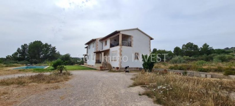 Puntiró Eine schöne Villa mit viel Platz und von sehr guter Qualität. Haus kaufen