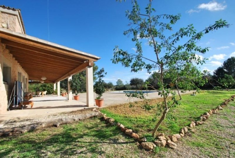 Algaida Großzügiges, modernes Landhaus mit viel Privatsphäre auf Mallorca zu verkaufen Haus kaufen