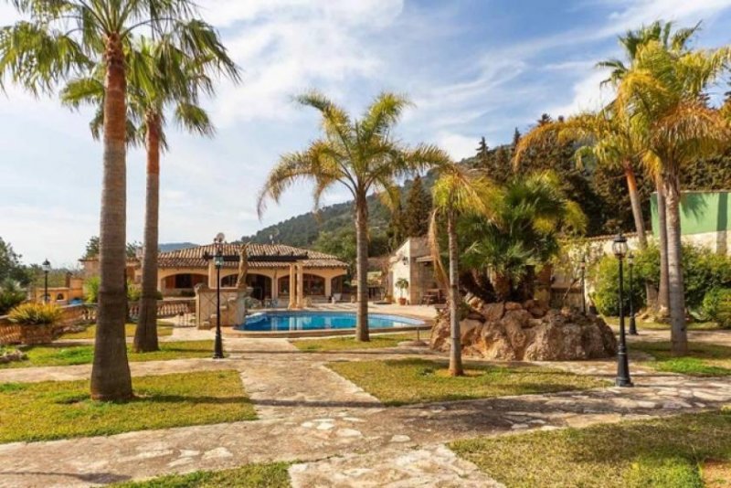 Alaró Mallorca schöne mediterrane Finca mit Ferienlizenz in Alaró zu verkaufen Haus kaufen