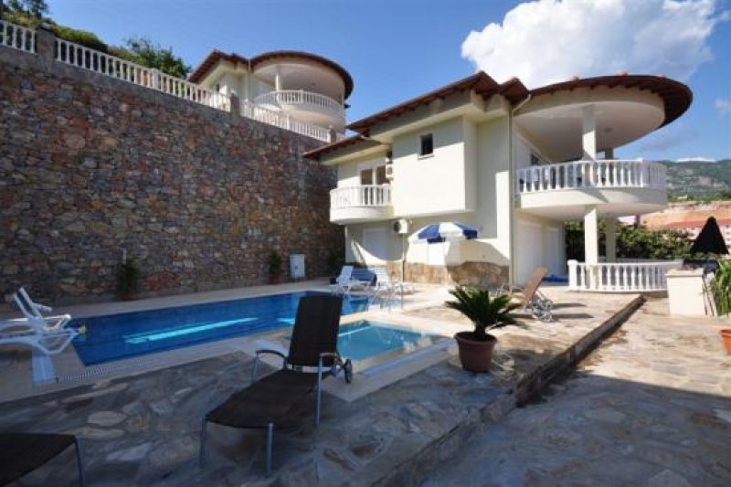 Alanya-Tepe Bektas *** Villa in Toplage von Alanya *** PROVISIONSFREI *** Haus kaufen