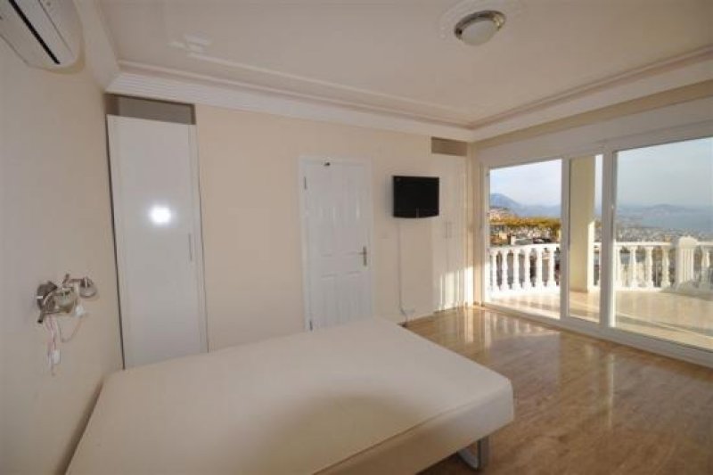 Alanya-Tepe Bektas *** Villa in Toplage von Alanya *** PROVISIONSFREI *** Haus kaufen