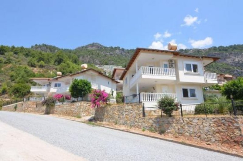 Antalya/ Alanya ***PROVISIONSFREI*** PRIVATE VILLA MIT POOL UND MEERBLICK Haus kaufen