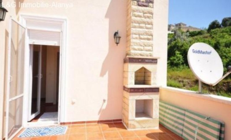 Alanya Kargicak Villa in Alanya kaufen. Diese Villa, mit fantastischen Blick auf das Meer befindet sich in Kargicak / Alanya Haus kaufen