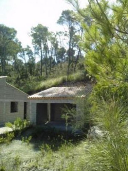 Arta Direkt am Naturschutzgebiet befindet sich diese Finca mit einmaligem Panoramablick auf die Berge von Arta und Capdepera. Haus