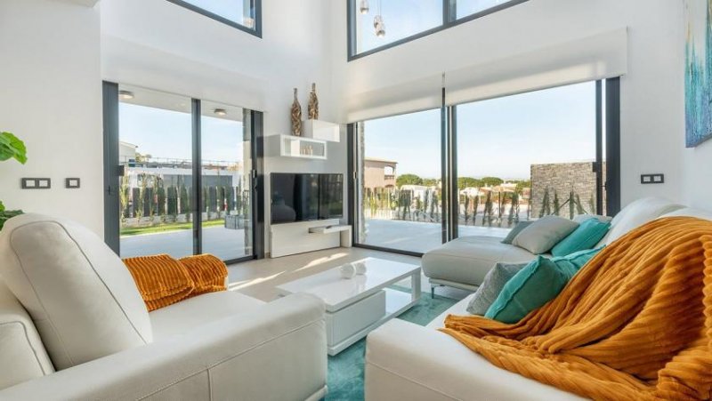 Colonia de Sant Pere Mallorca Luxus-Villen mit 3 Schlafzimmern, Dachterrasse, Meerblick und Privatpool nur 500 m vom Meer Haus kaufen