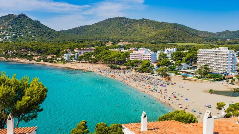 Bocka Luxuriöse Natursteinfinca mit Ferienvermietungslizenz in Canyamel - Mallorca Haus kaufen