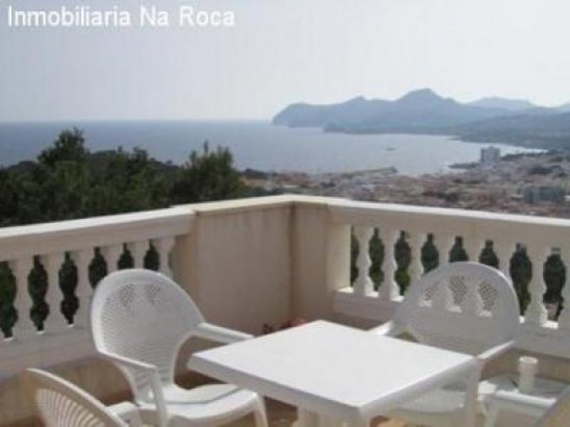 Cala Ratjada Doppelhaushälfte in absolut ruhiger Lage mit fantastischem Blick über ganz Cala Ratjada hinweg bis aufs Meer hinaus Haus