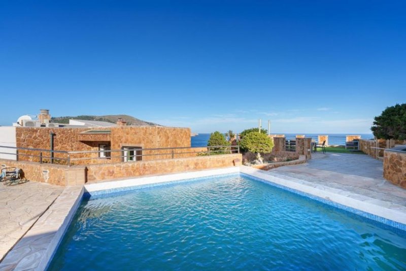 Cala Ratjada Luxuriöse Villa mit Meerblick und Ferienvermietungslizenz Haus kaufen