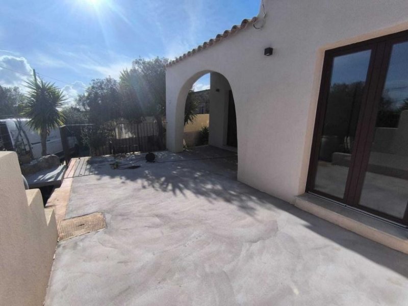 Manacor Wunderschön sanierter Bungalow/Chalet mit Dachterrassen-Meerblick, Gartengrundstück in ruhiger Lage Haus kaufen