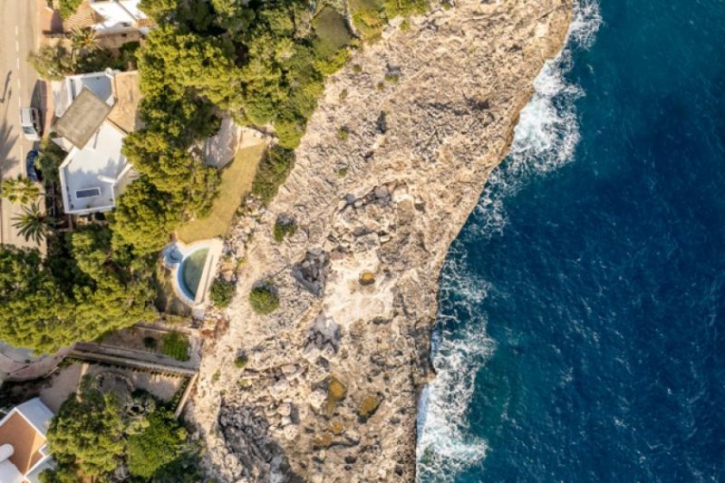 Porto Pedro 1. Meereslinie Villa in exklusiver Lage von Porto Pedro auf Mallorca zu verkaufen Haus kaufen