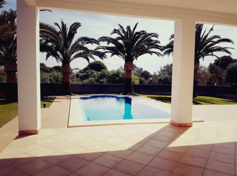 Porto Petro SANREALTY | Villa in zweiter Meereslinie in Porto Petro auf Mallorca Haus kaufen