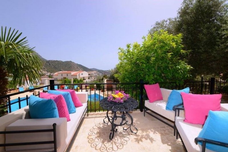 Kalkan Luxus Appartement mit Pool und schönem Meerblick Wohnung kaufen