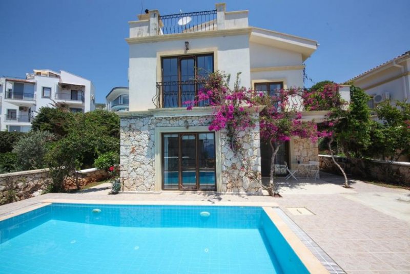 Kalkan Meerblick Villa mit privatem Pool in der Bucht von Kalamar Haus kaufen