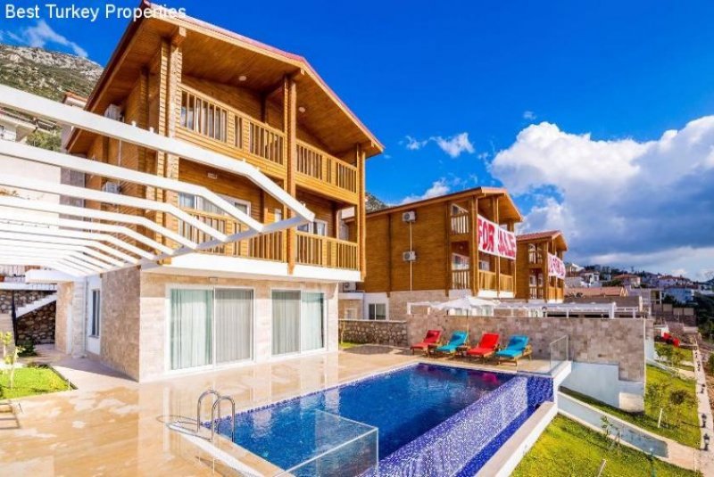 Kalkan Wunderschönes Holzhaus mit Pool und Meerblick Haus kaufen