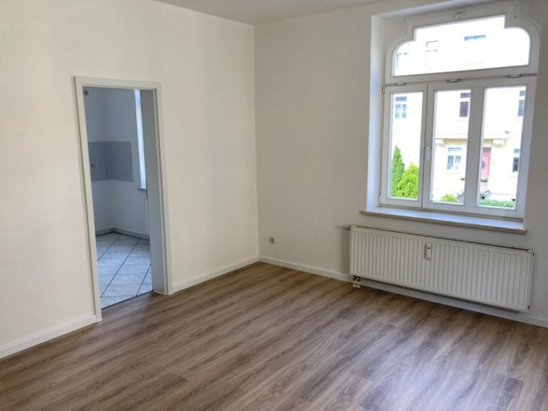 Zwickau Helle 2-Raumwohnung mit Südbalkon und Stellplatz! Vermietet! Wohnung kaufen