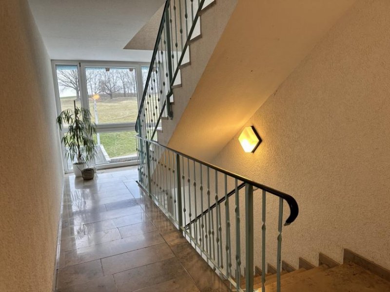 Glauchau Frisch renoviert! 2-Raumwhg. mit Balkon, TG-Stpl. (duplex, saniert), Neubau 1997! Leerstand! Wohnung kaufen