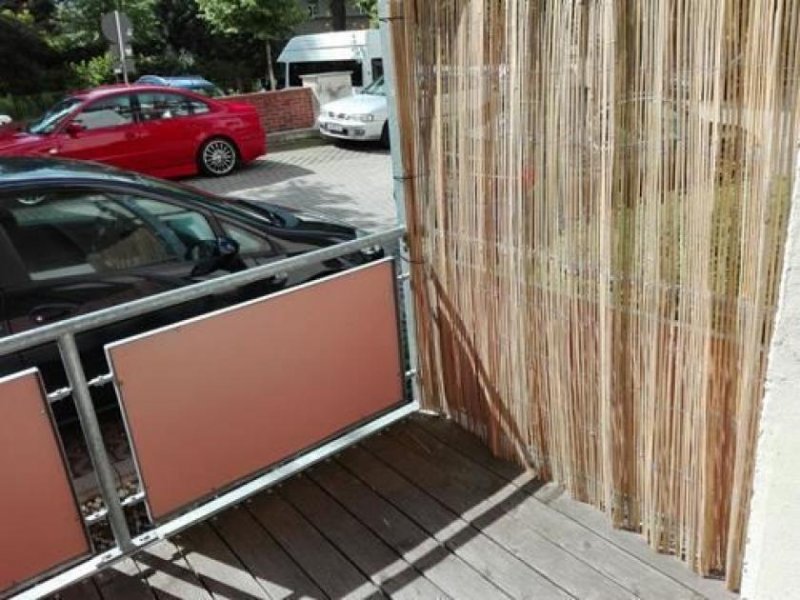 Chemnitz Großzügige möblierte 1-Zimmer mit Laminat und Balkon in Toplage an Wald und Klinik! Wohnung kaufen