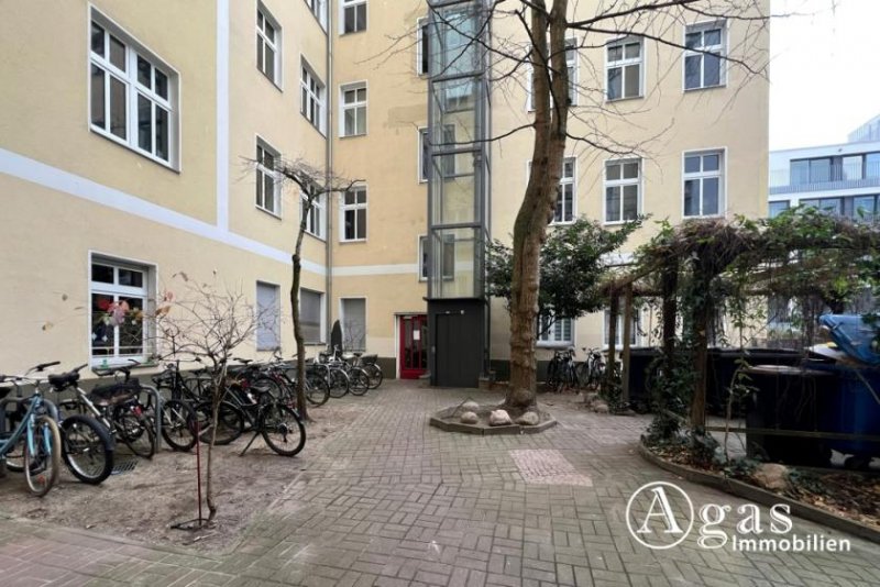 Berlin Investition im Prenzlauer Berg – sanierte 2-Zimmer-Wohnung, vermietet Wohnung kaufen