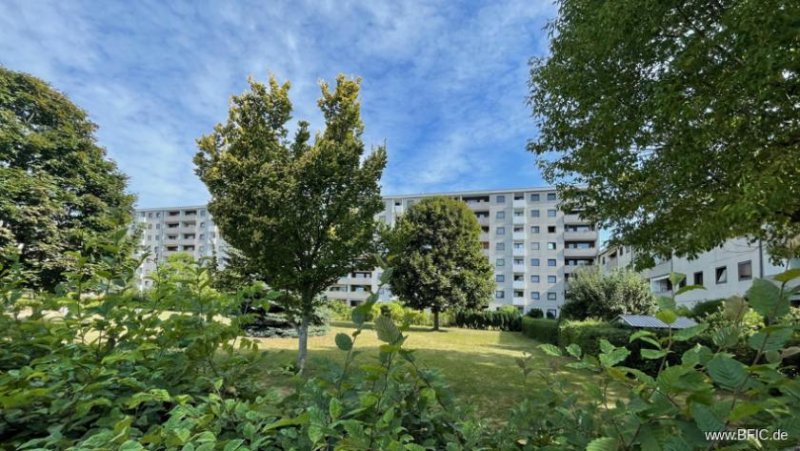 Berlin traumhafter Ausblick: Wohnung mit Süd-Balkon im 5. OG im Englischen Viertel, derzeit vermietet Wohnung kaufen