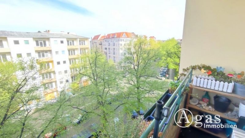 Berlin Kapitalanlage in Charlottenburg: vermietete 3-Zimmer-Wohnung mit Balkon und schöner Aussicht Wohnung kaufen