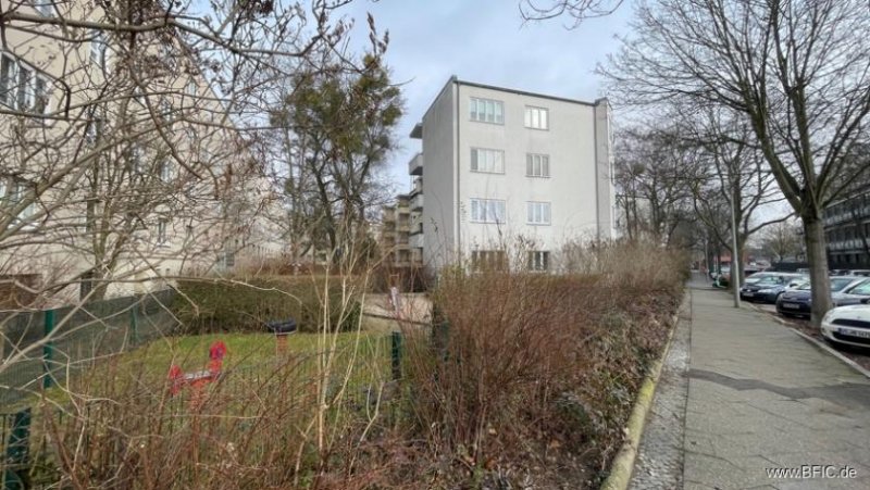 Berlin bezugsfrei: 2-Zi.-Wohnung mit Balkon in Zehlendorf Wohnung kaufen