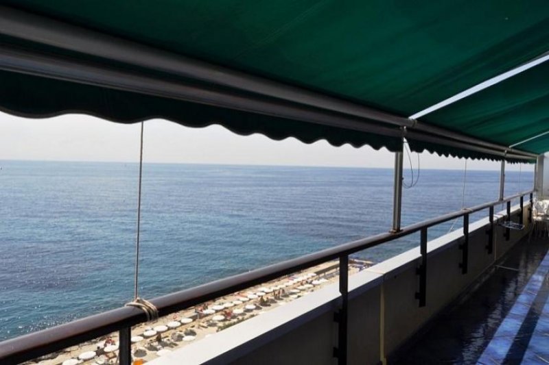 Sanremo in zona di Capo Nero, nella Residenza situata praticamente sul mare Wohnung kaufen