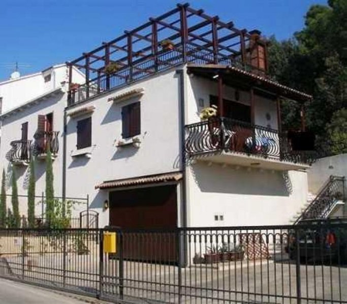 Insel Ciovo Haus Ciovo-Trogir, 200 m2 Haus kaufen