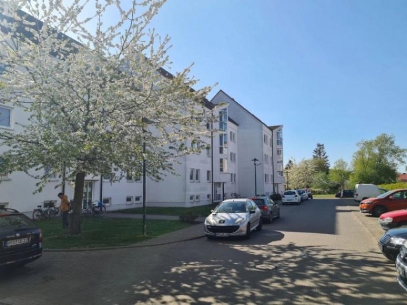 Neuburg NEUBURG: MEHRFAMILIENHAUS 4380 m2 mit 28 Zimmer in Teileigentum 8 WE, ideal gelegen zwischen Wismar und Rostock, nur 10min bis