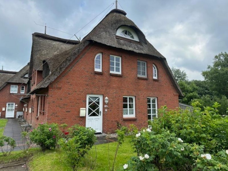 Nordstrand Festpreis! Ferienhaus unter Reet direkt am Nordseedeich. Haus kaufen