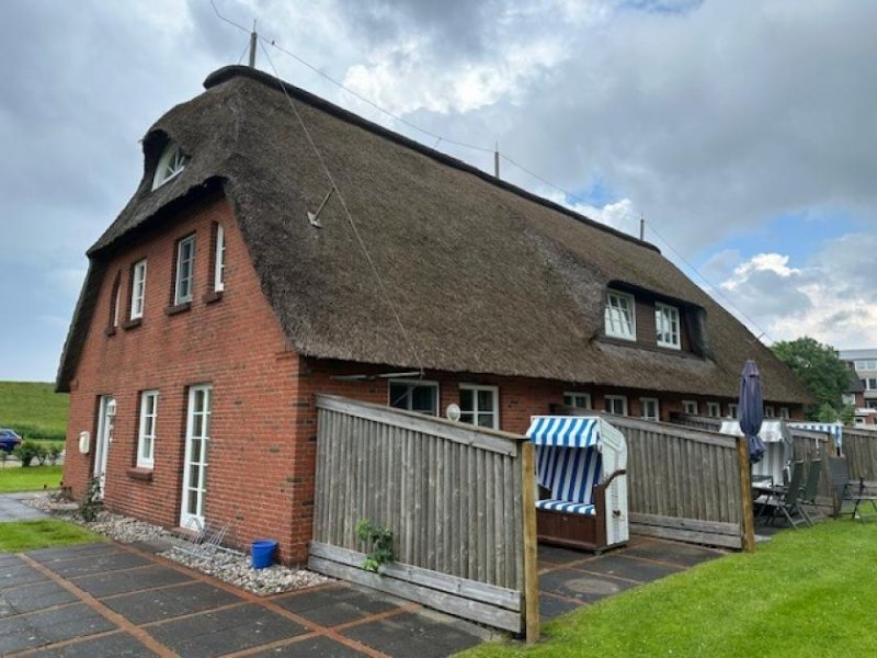 Nordstrand Festpreis! Ferienhaus unter Reet direkt am Nordseedeich. Haus kaufen