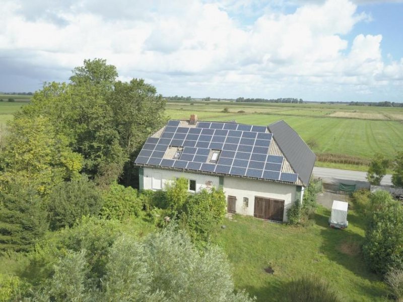 Drage (Kreis Nordfriesland) Großes Anwesen mit viel Platz und Teich in Drage Haus kaufen