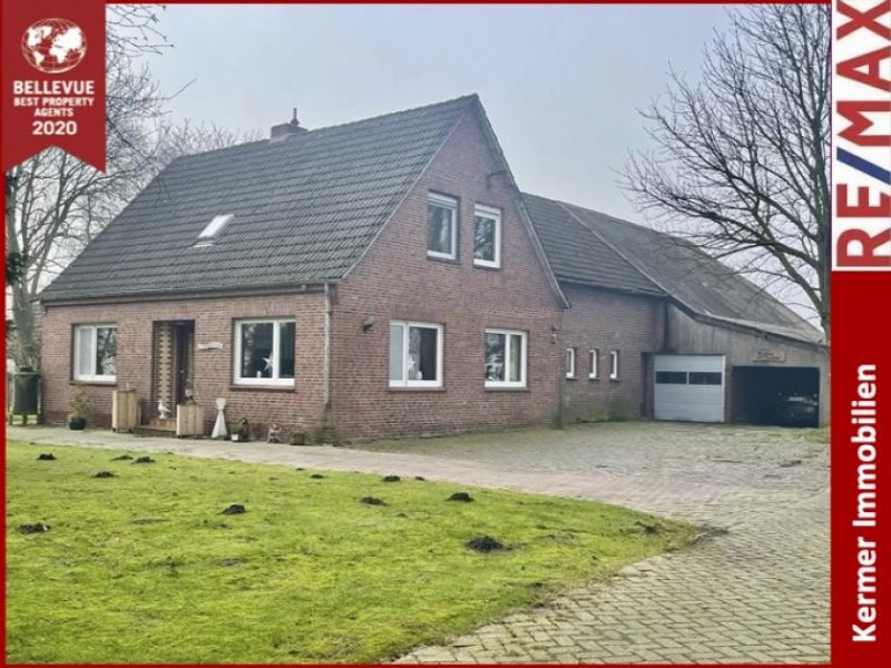 Blomberg (Landkreis Wittmund) Einfamilienhaus / Resthof mit Stall, Halle und Partyhütte auf 46.442 m² Grundstück Haus kaufen