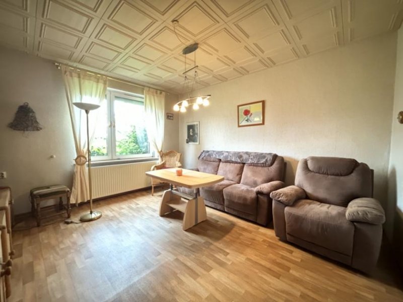 Leer (Ostfriesland) * Einfamilienhaus in Leer * zwei Wohneinheiten möglich * ruhige Lage * Haus kaufen