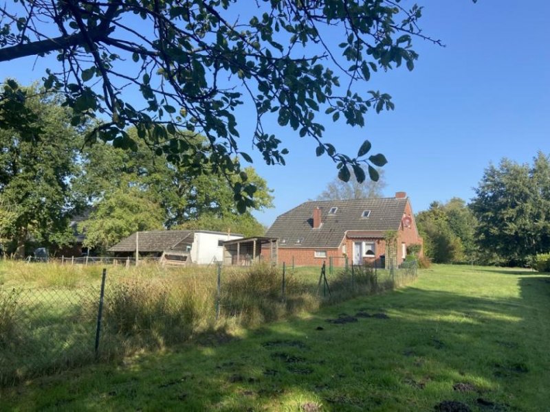 Leer (Ostfriesland) * Freistehendes Einfamilienhaus Leer/Logabirum * großes Grundstück *idyllische Wohnlage * Haus kaufen