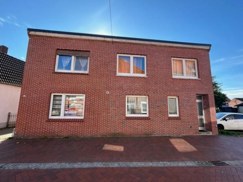 Weener *Attraktives Zweifamilienhaus als Kapitalanlage in Weener* 5 % Rendite * Ostfriesland * Zentral * Haus kaufen