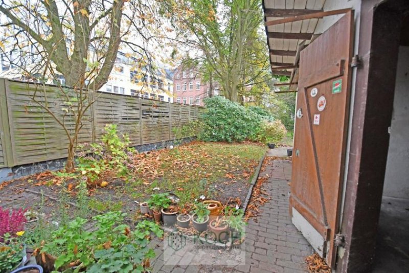 Bremerhaven RESERVIERT > Attraktives Jugendstil-Dreifamilienhaus im grünen Herzen vom Klushof mit Potential Haus kaufen