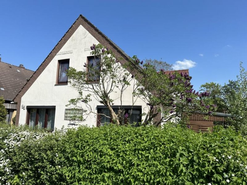 Langen (Landkreis Cuxhaven) Ein-/ Zweifamilienhaus in ruhiger und dennoch zentraler Lage von Langen Haus kaufen