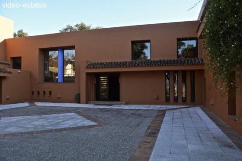 La Mairena Villa mit Meerblick und großem Grundstück Haus kaufen